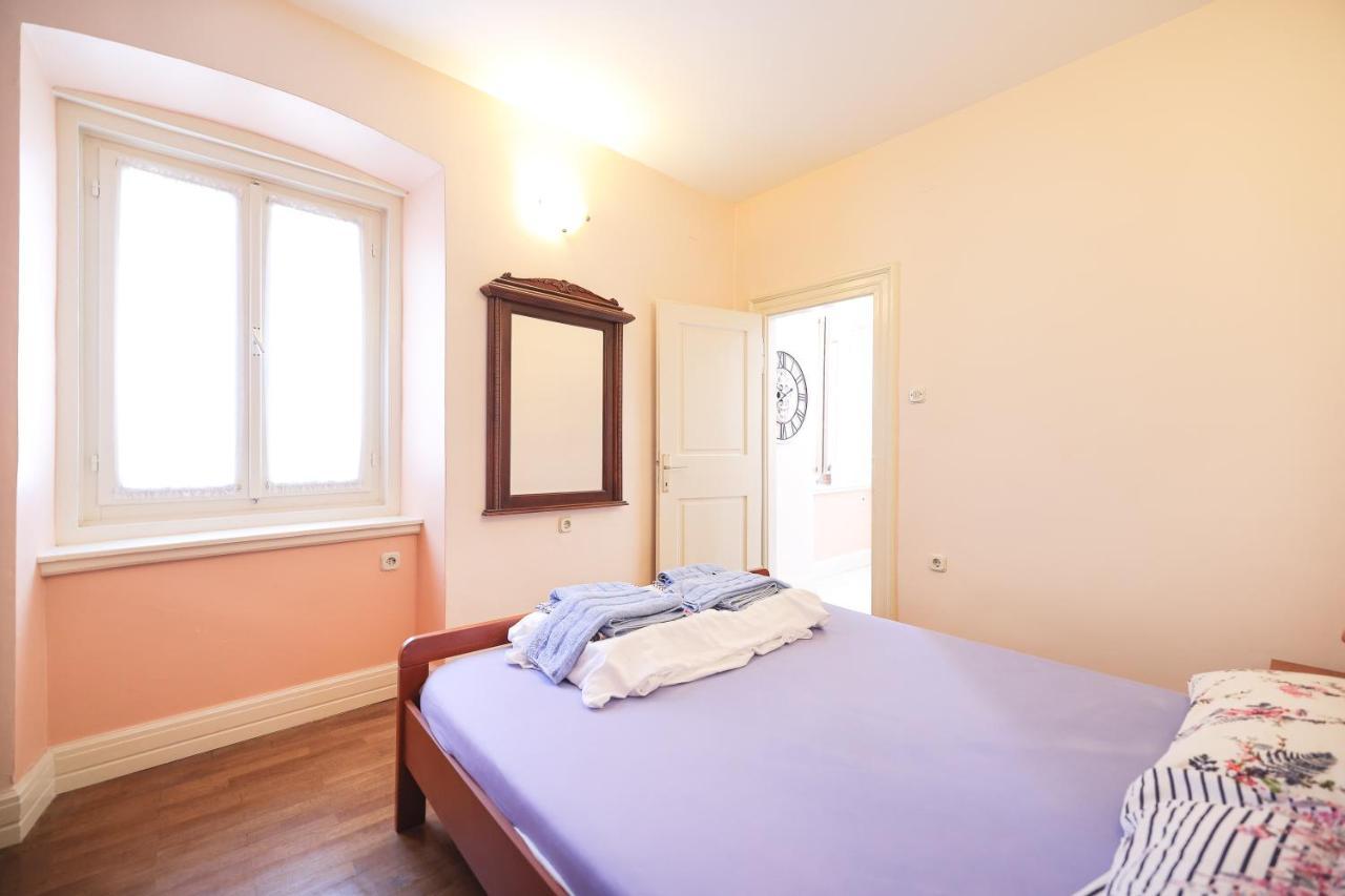 Two Bedroom Apartment In City Center Igor زادار المظهر الخارجي الصورة